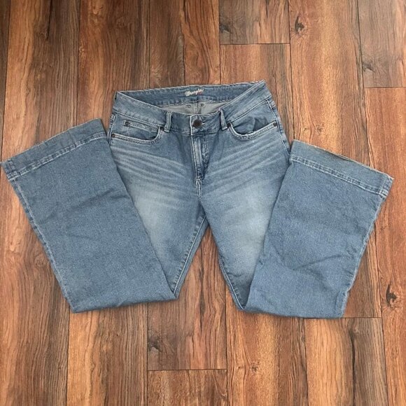 WRANGLER RETRO MAE MID RISE HALLIE - LADIES JEANS Size 31x30 - Picture 3 of 4